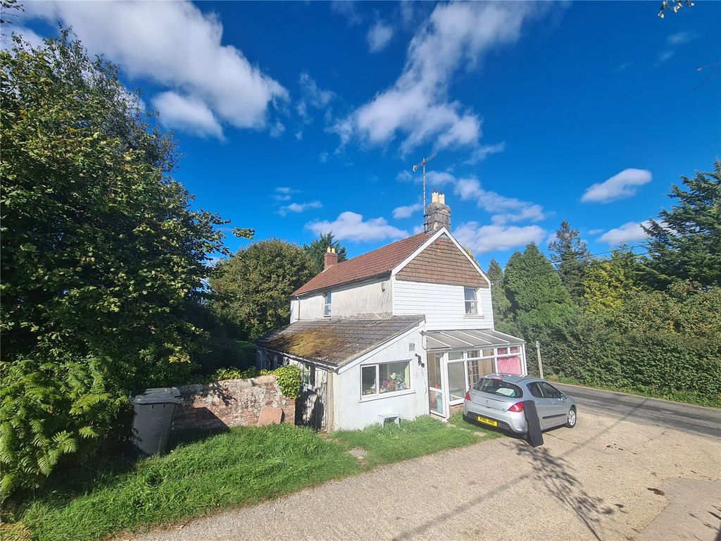 Property photo 2 of 33 Picture No. 47