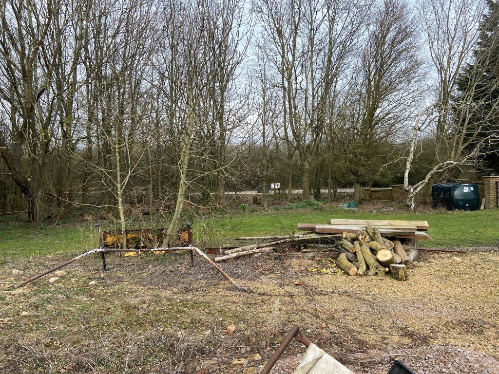 Property photo 2 of 4