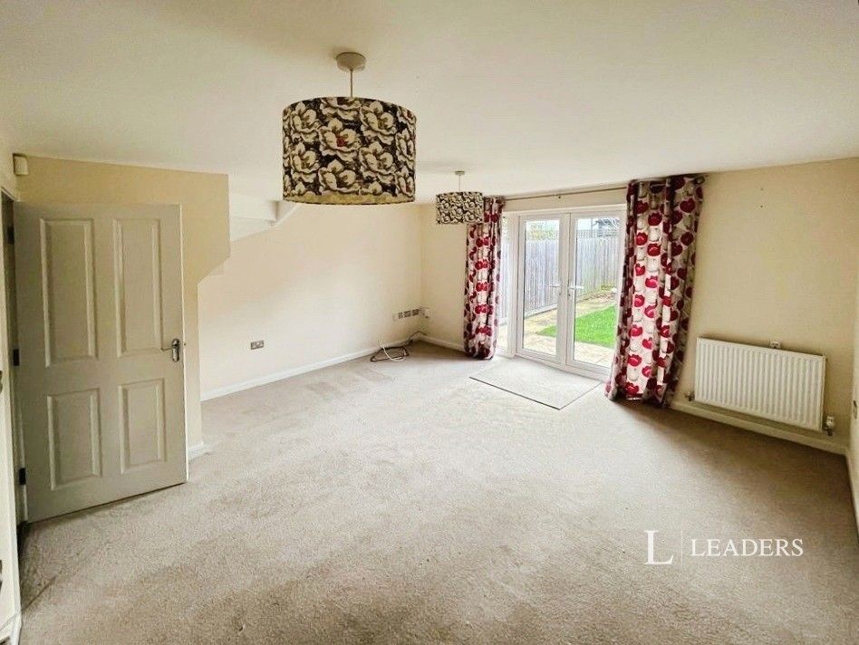 Property photo 2 of 10 Pbox-Img.Jpg