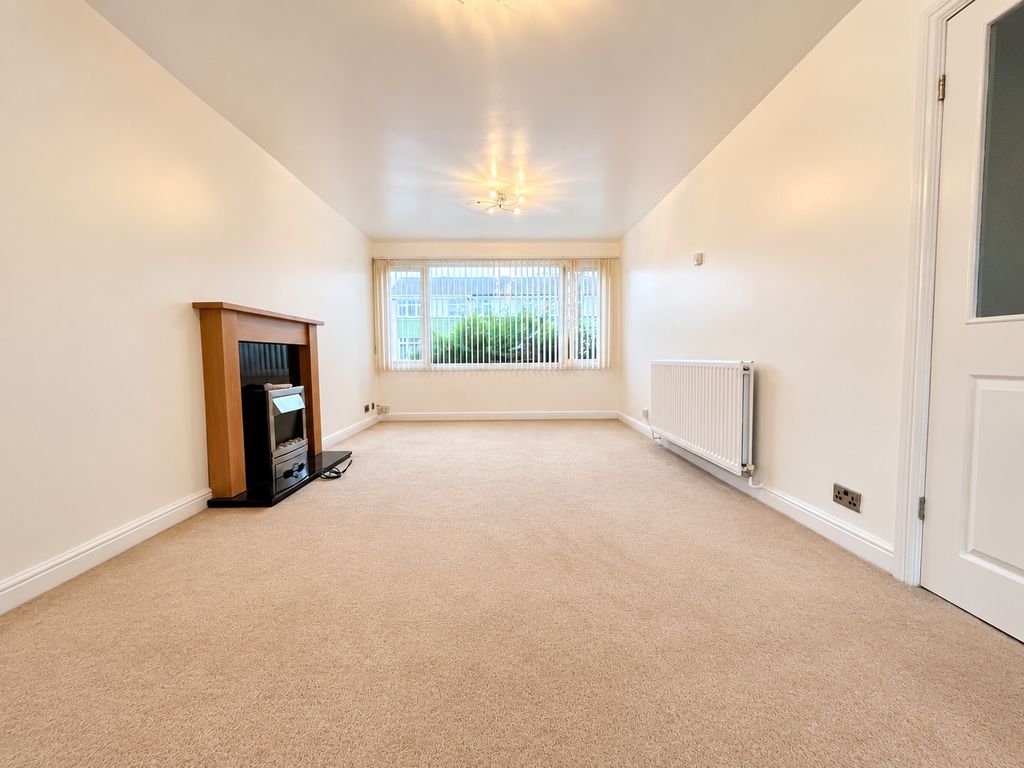 Property photo 2 of 5 Picture No. 11