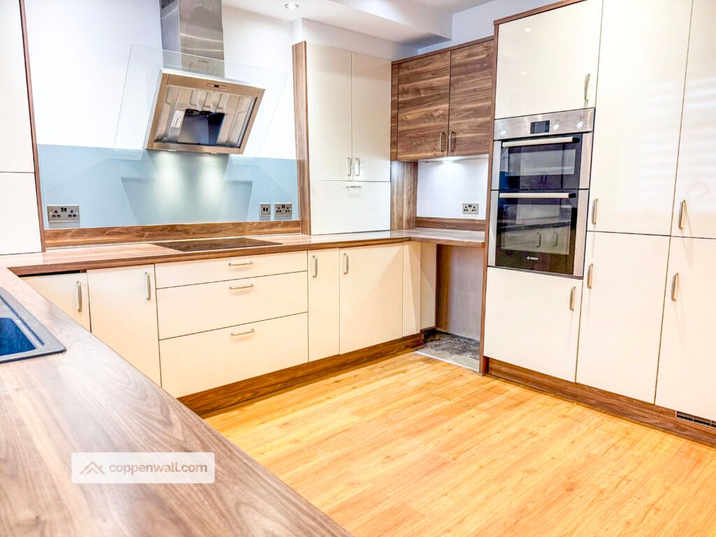 Property photo 1 of 25