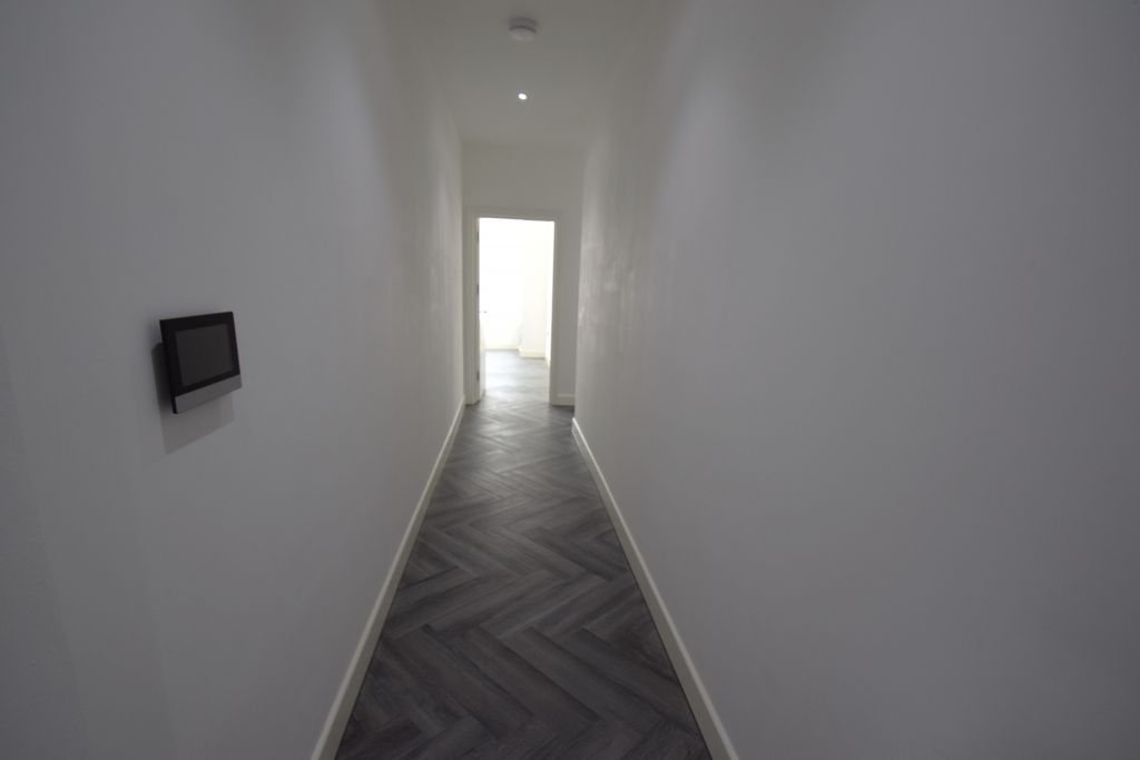 Property photo 2 of 10 Gallery