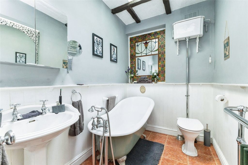 Property photo 2 of 16 Picture No. 07