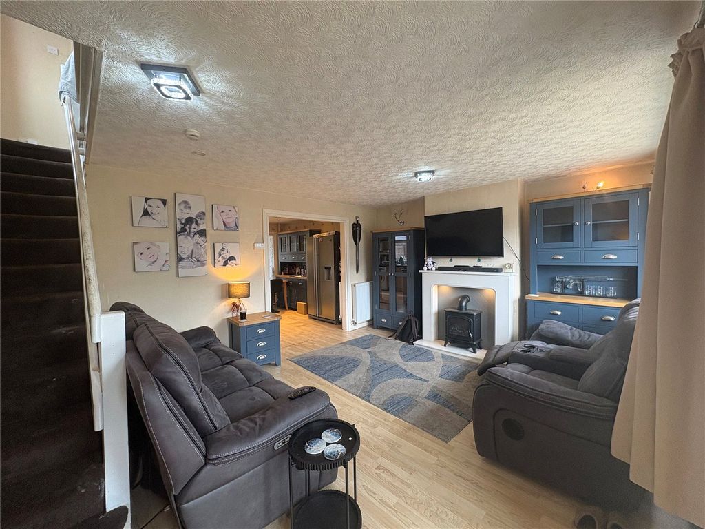 Property photo 2 of 13 Picture No. 14