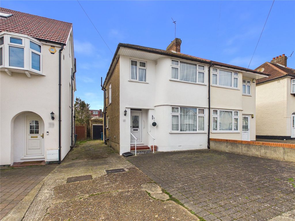 Property photo 1 of 20 Picture No. 23