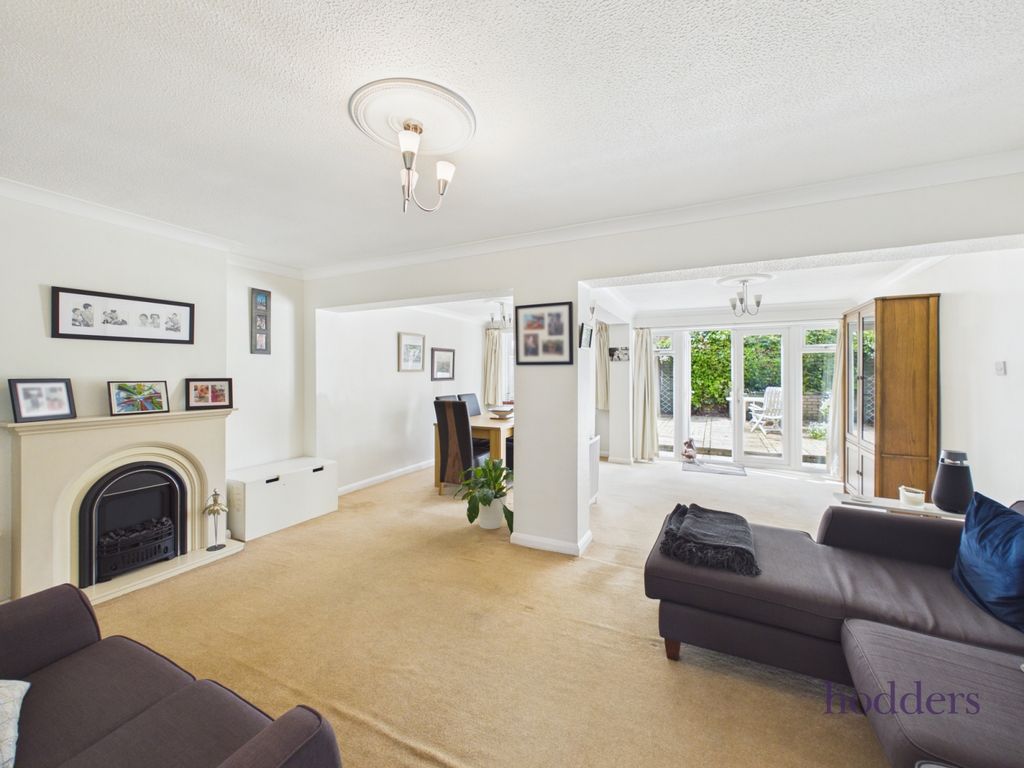 Property photo 2 of 19 Picture No. 11