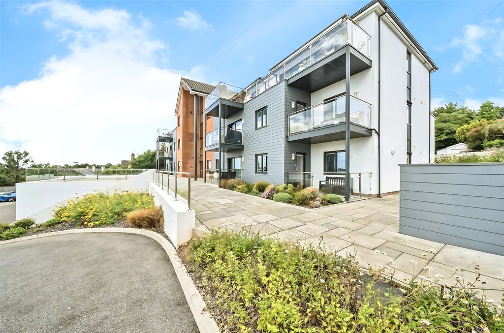 Property photo 3 of 14 Picture No. 43