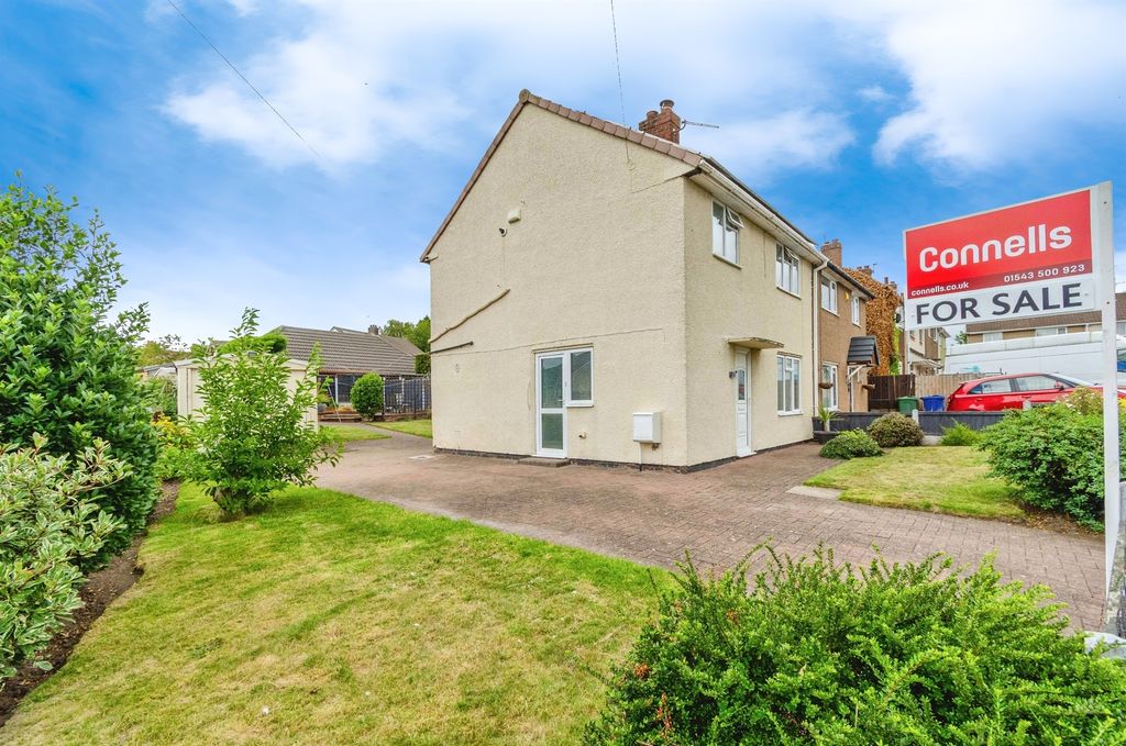 Property photo 2 of 17