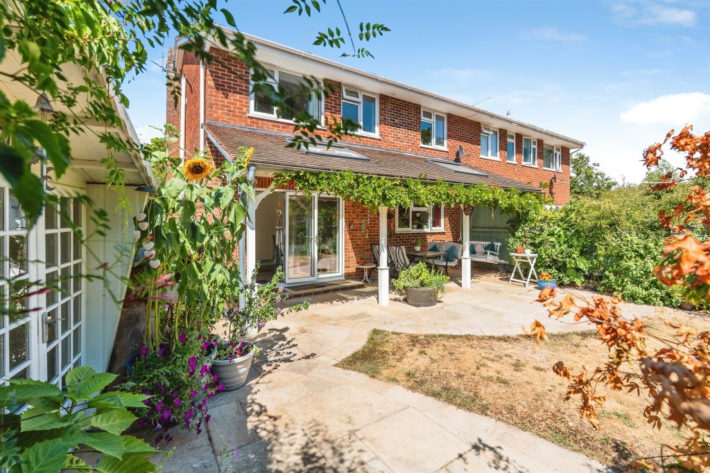 Property photo 1 of 24