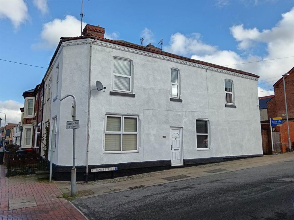 Property photo 2 of 14