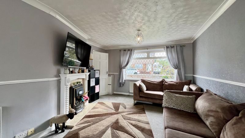 Property photo 3 of 14 Photo 5