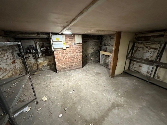 Property photo 3 of 5