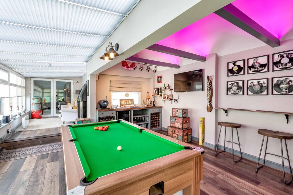 Additional image 19 of 5 bed detached house for salePlantation Avenue, Bessacarr, Doncaster DN4