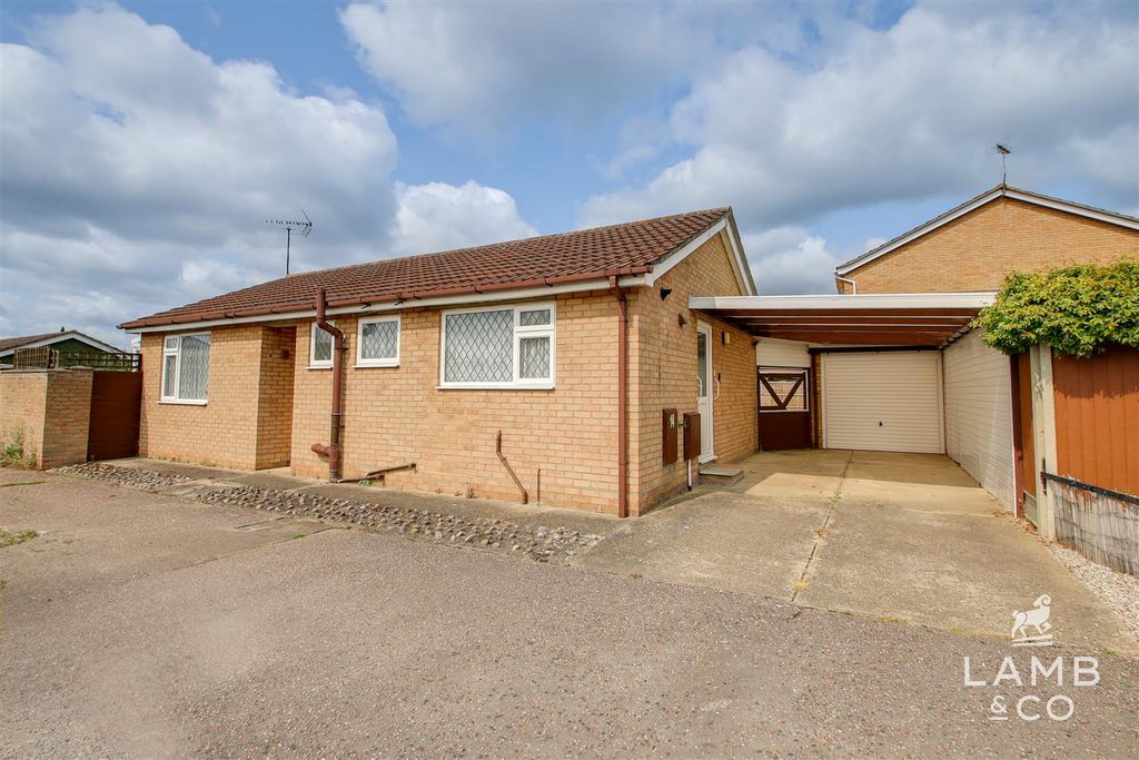 Property photo 1 of 12
