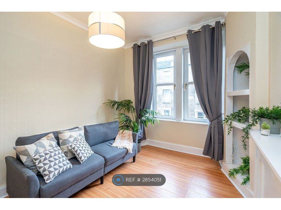 Property photo 2 of 29 Living Room