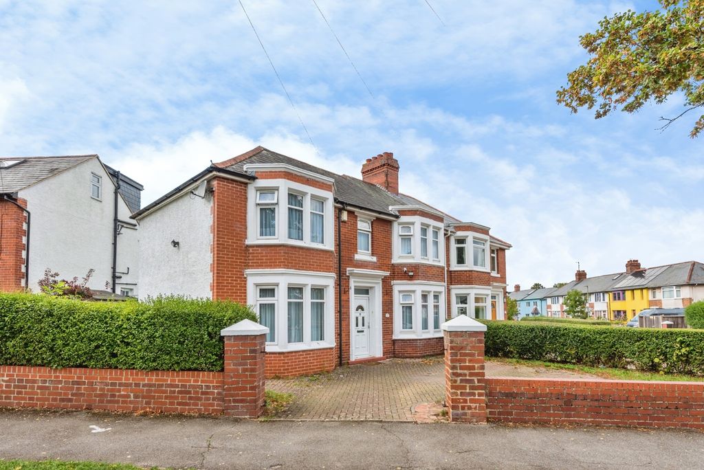 Property photo 1 of 16 Pbox-Img.Jpg