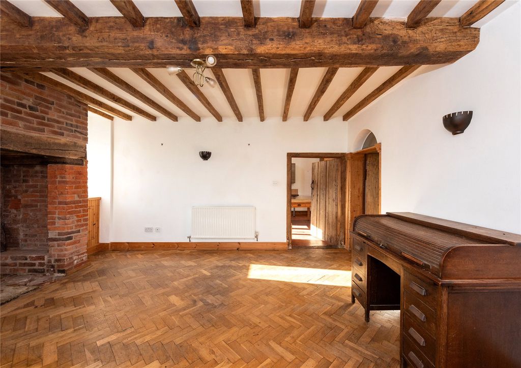 Property photo 3 of 14 Living Room