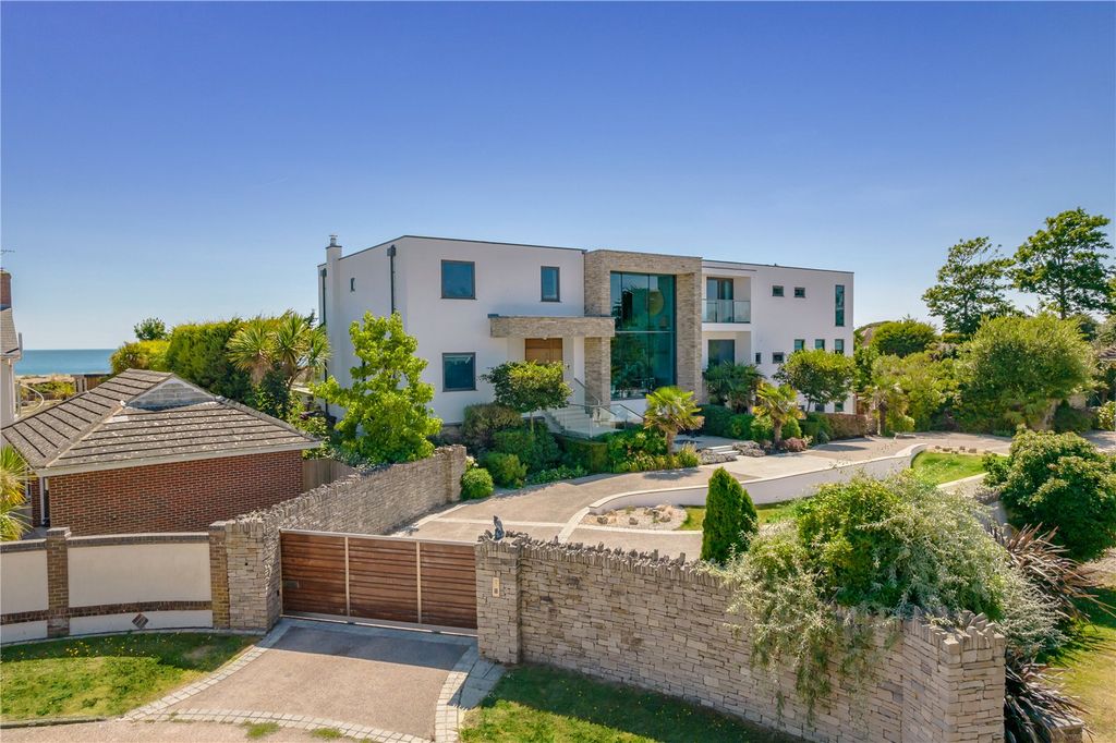 Property photo 3 of 55 Waterfront Home