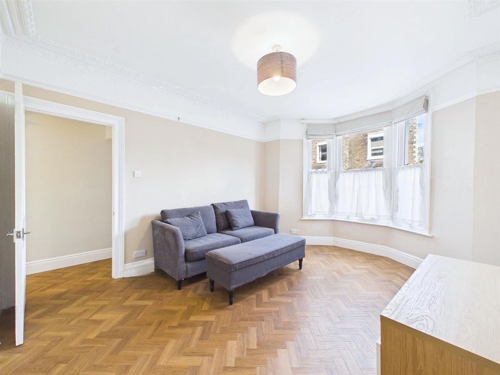 Property photo 3 of 24 Cam02170G0-Pr0543-Still006.Jpg