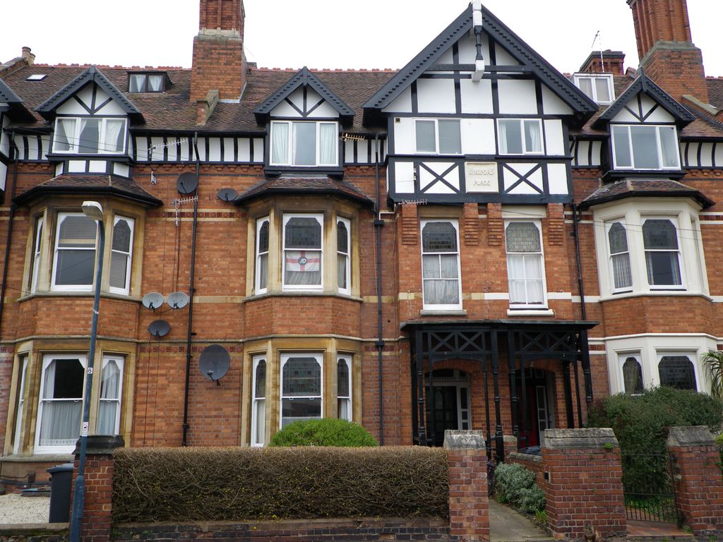 Property photo 1 of 6 Street View