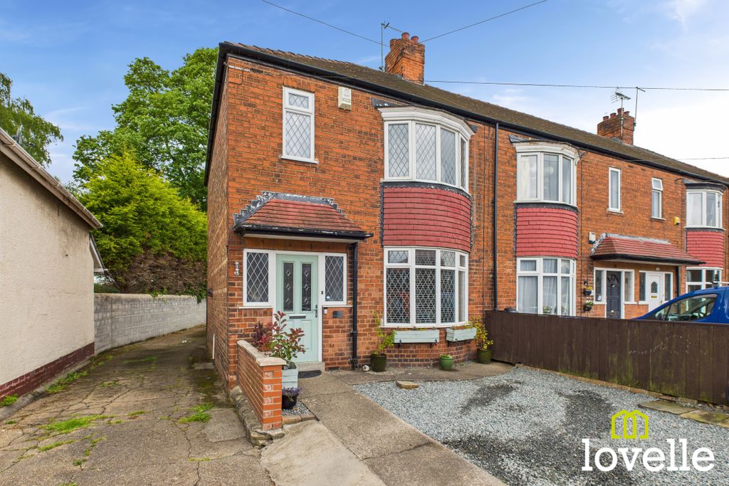 Property photo 1 of 21