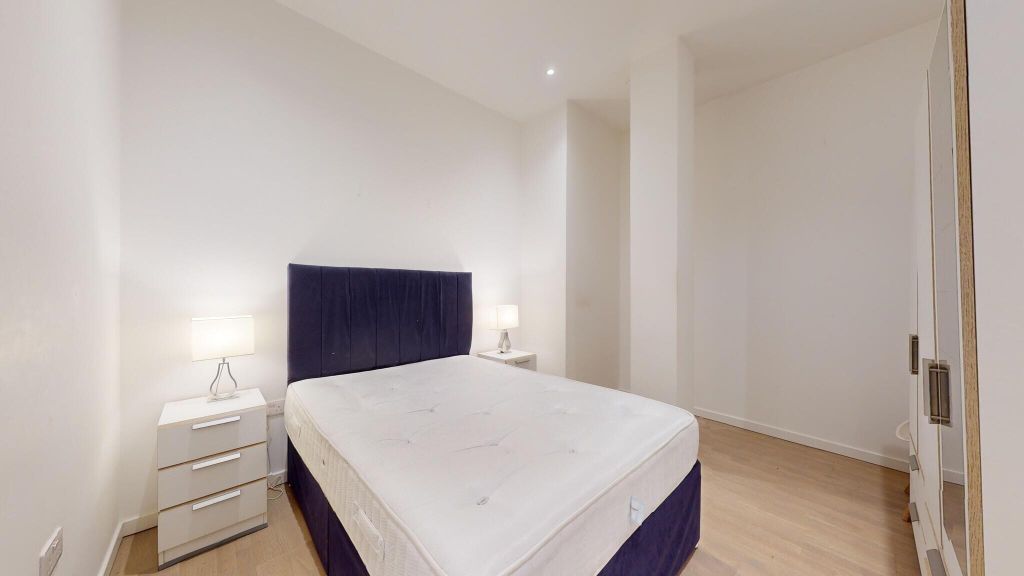 Property photo 3 of 15 Bedroom