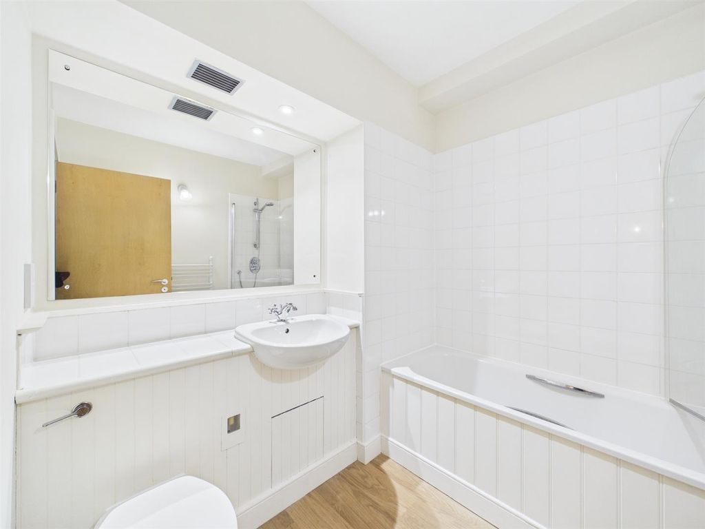 Additional image 8 of 1 bed flat for saleFlat 1E, East Mill, Stanley Mills, Stanley, Perth PH1