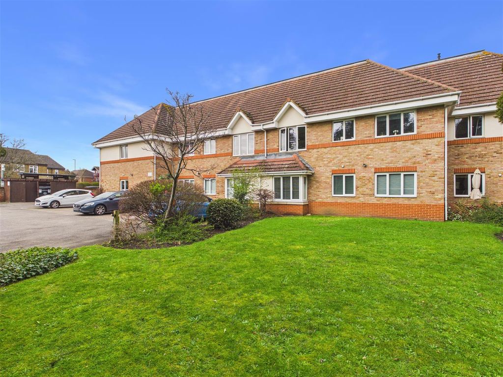 Property photo 2 of 16