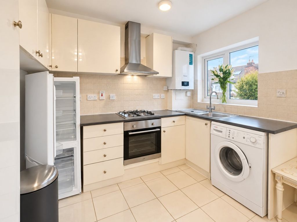 Property photo 3 of 13