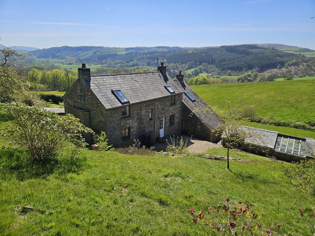 Property photo 1 of 27 Looking West