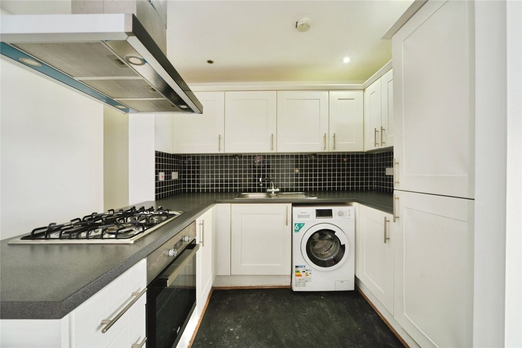 Property photo 3 of 13 Picture No. 07