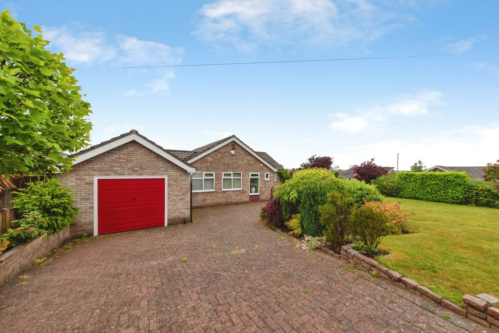 Property photo 1 of 18 Pbox-Img.Jpg