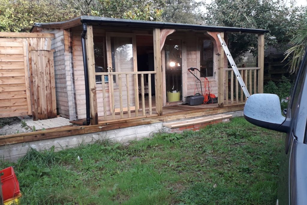 Property photo 2 of 7