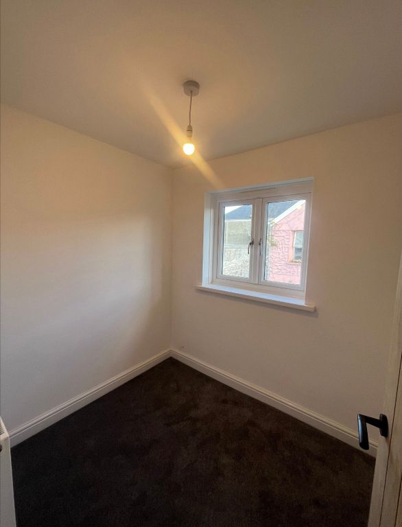 Additional image 8 of 2 bed semi-detached house to rentForde Court, Kidwelly, Carmarthen SA17