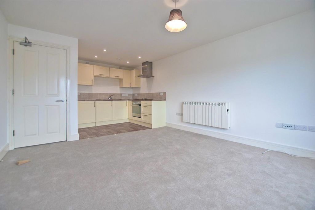 Property photo 2 of 6 Img_9055.Jpg