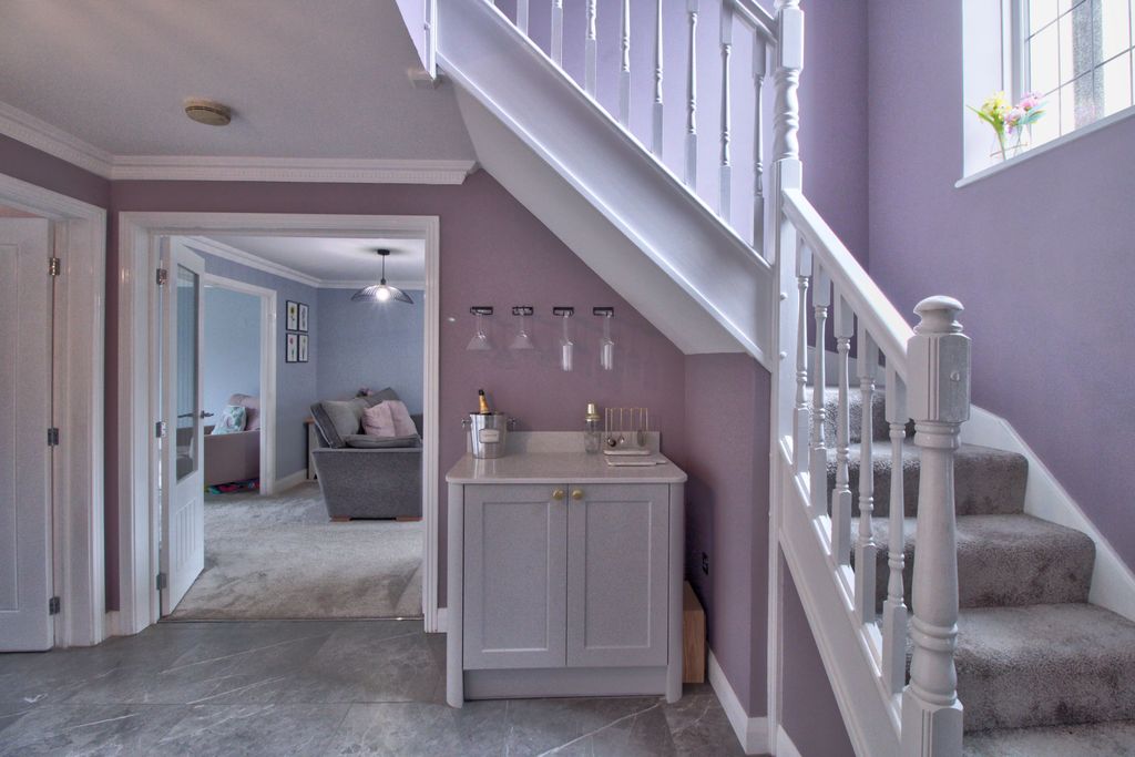 Property photo 3 of 31 Img_6075_6_7Balancer01