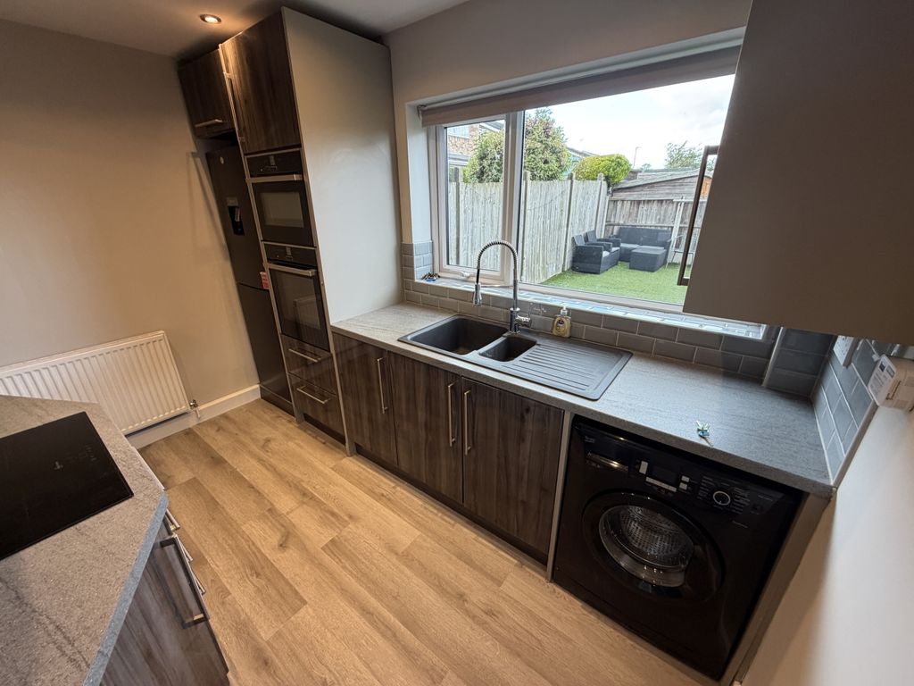 Property photo 2 of 8 Img_1898