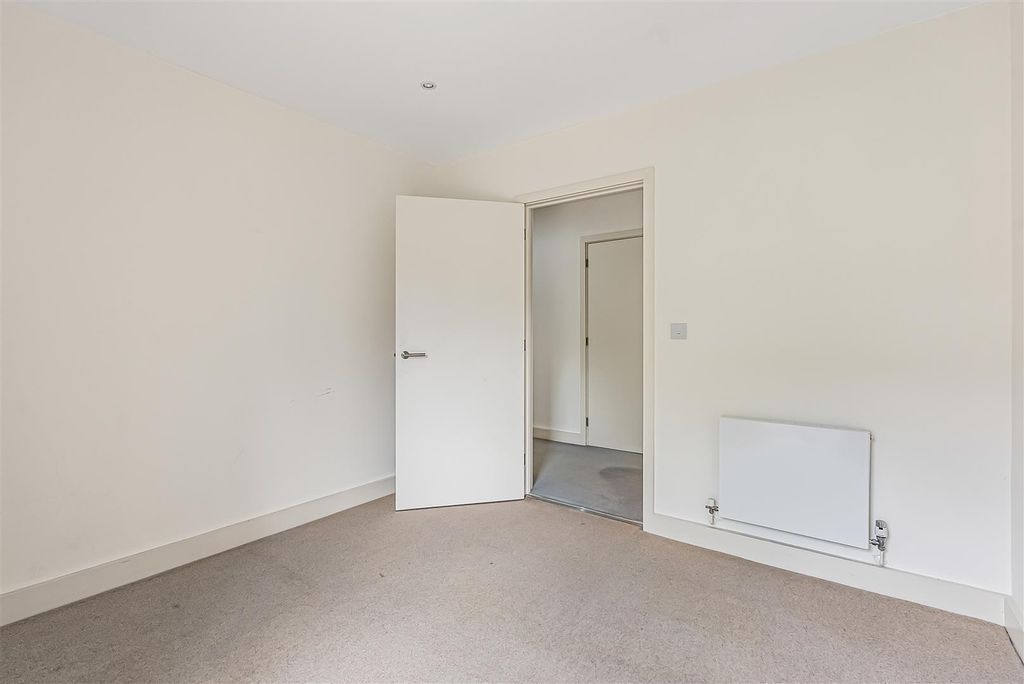 Additional image 15 of 3 bed flat for saleLexington House, Long Road, Cambridge CB2