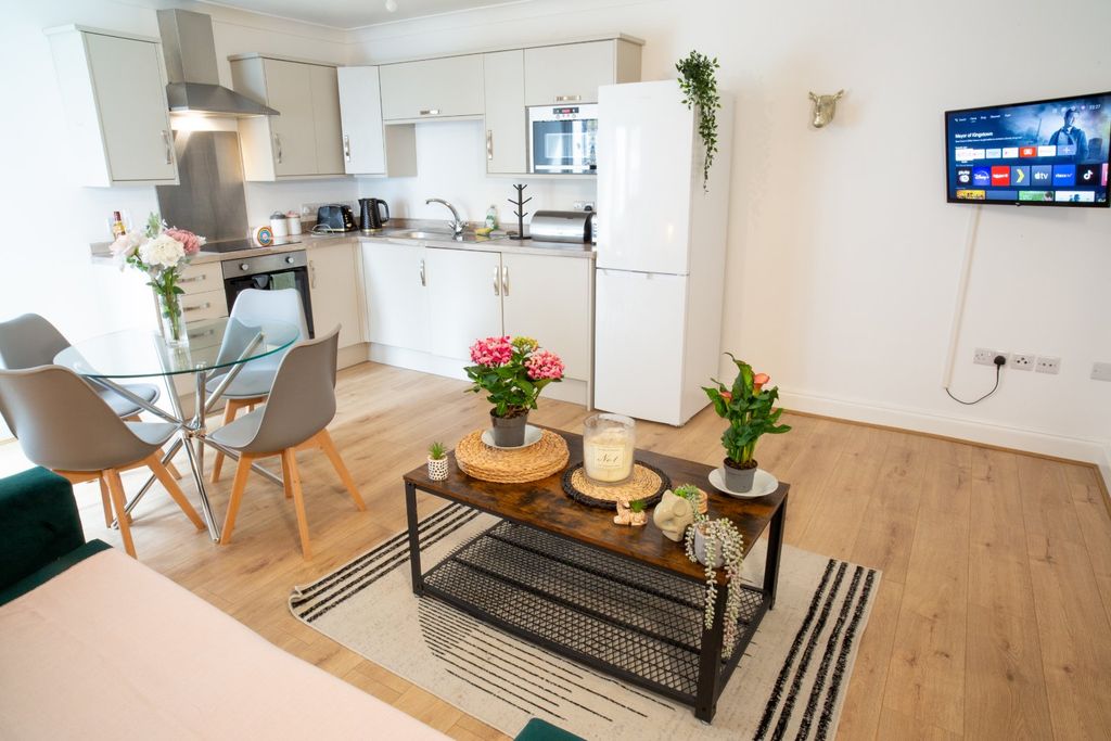 Property photo 1 of 8 Picture 1