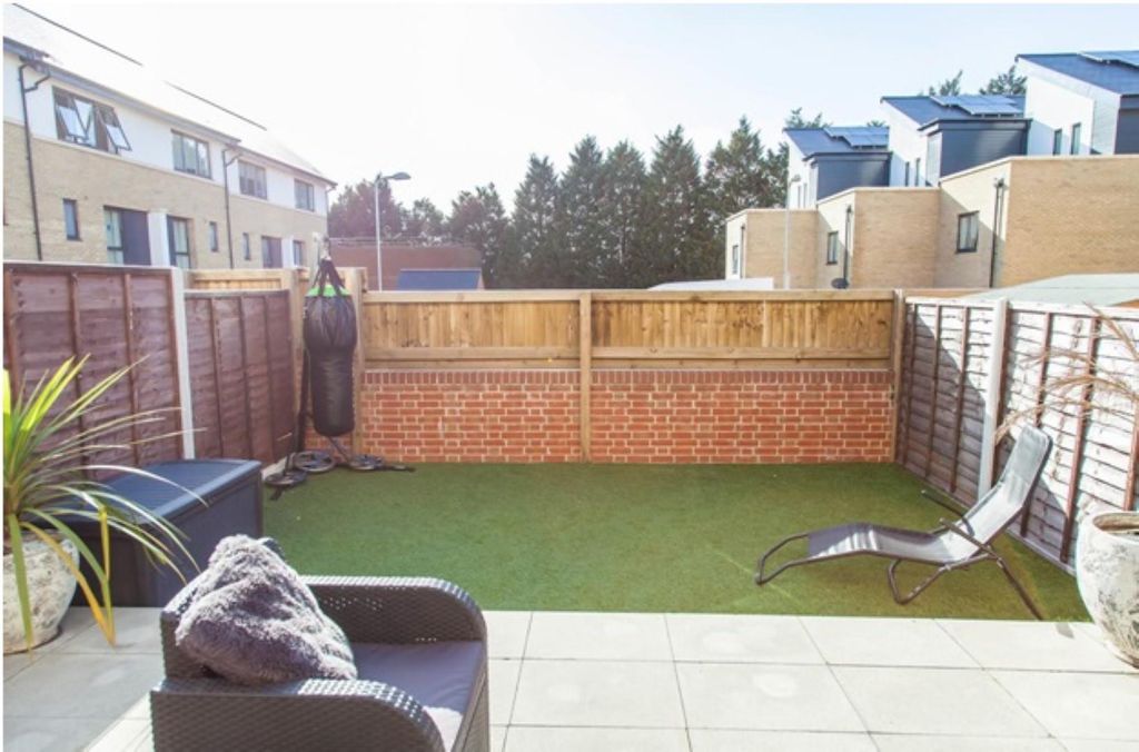 Property photo 2 of 12