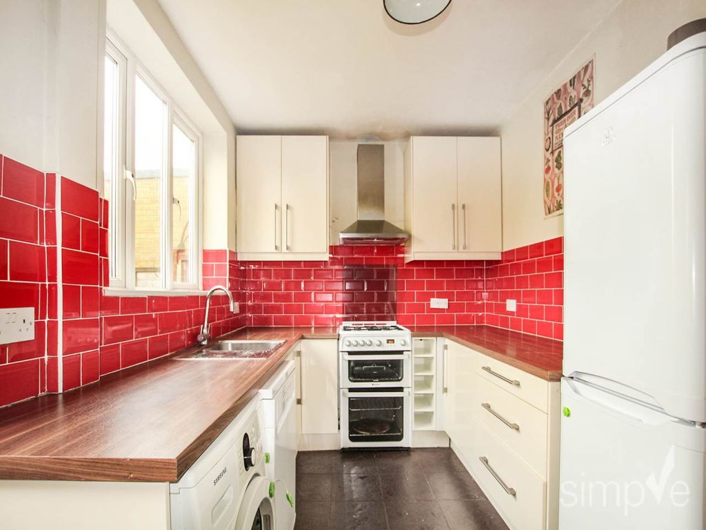 Property photo 1 of 8 Img_4981