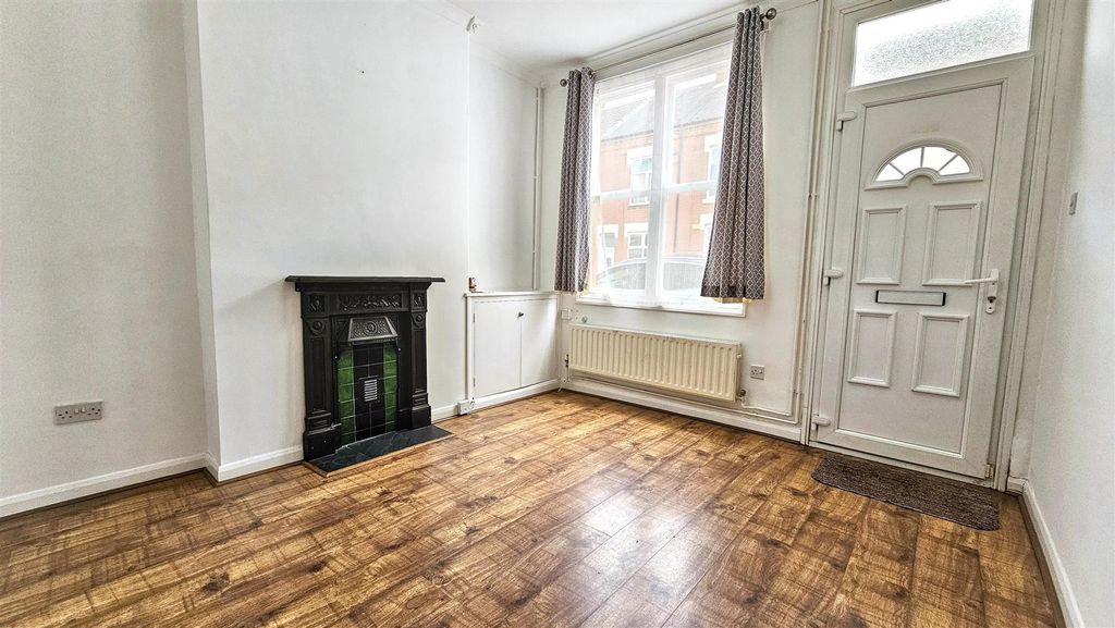 Property photo 2 of 11 20260323_125407.Jpg