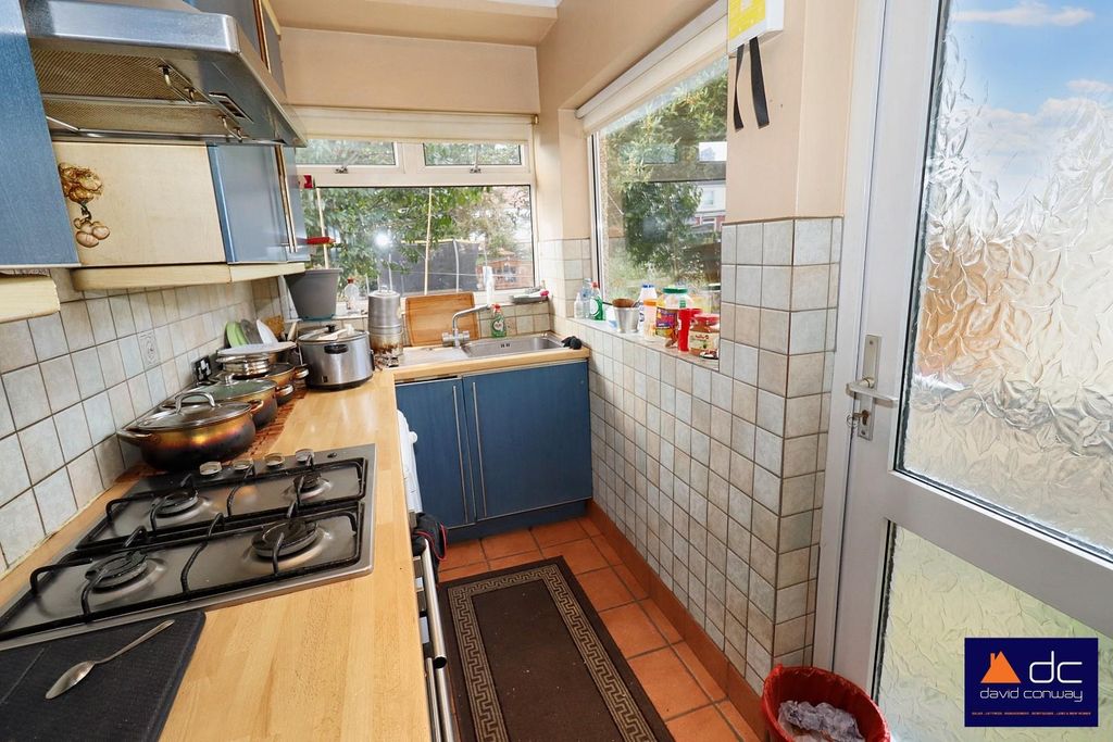 Property photo 3 of 17 Img_9547.Jpg