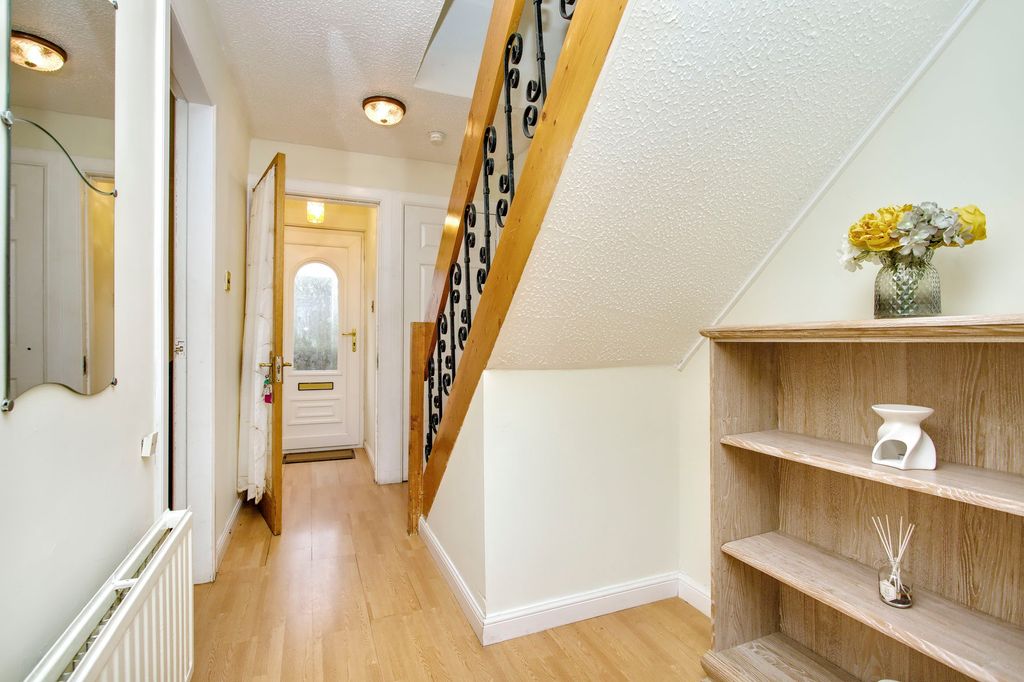 Property photo 2 of 12 Property Image 2