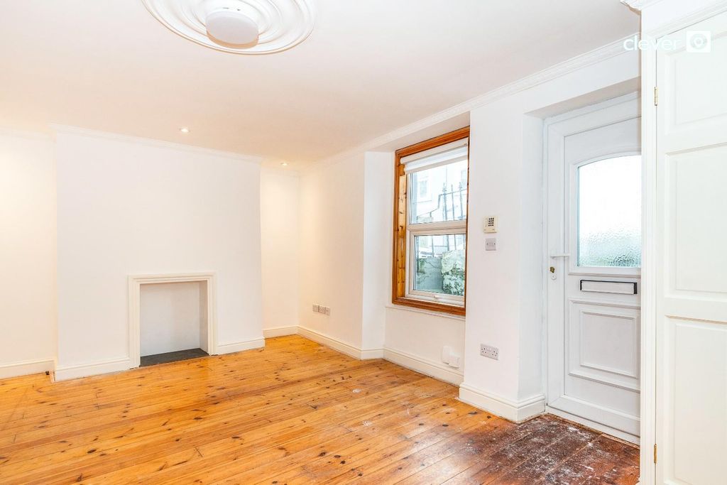 Property photo 2 of 20 20251216-_Dsc8919.Jpg