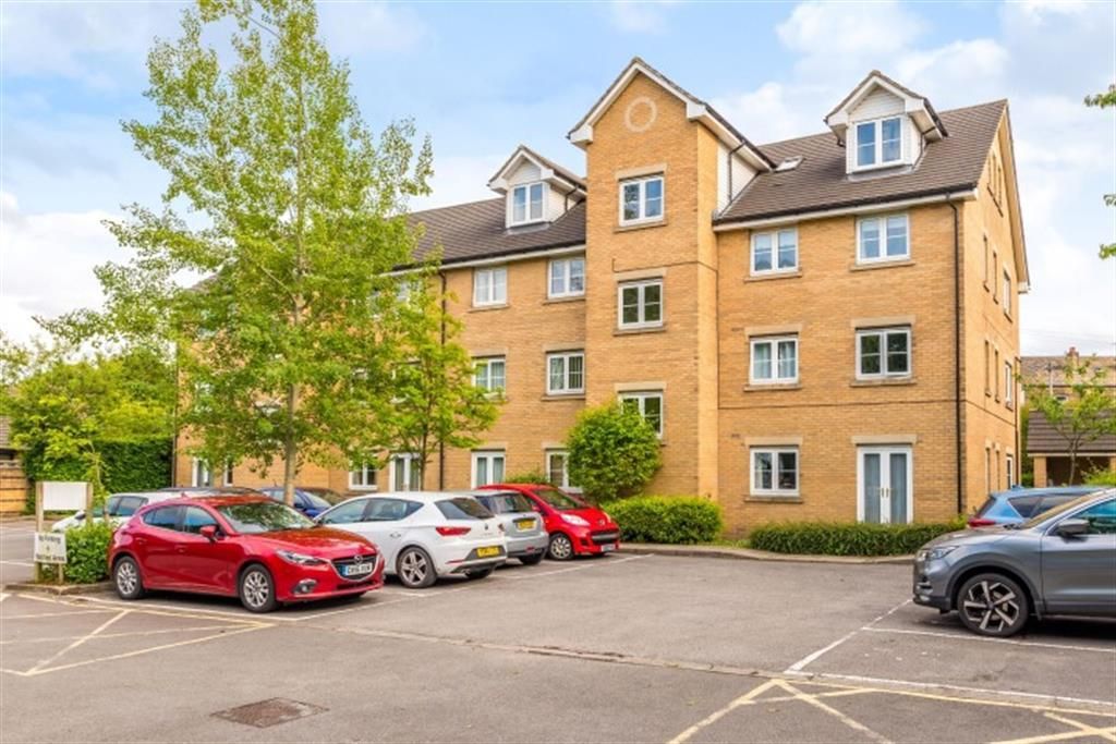 Property photo 1 of 19 Rear Car Park