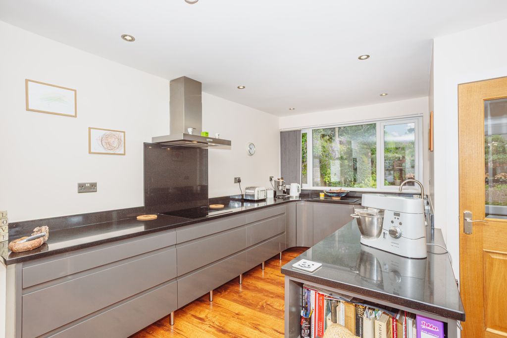 Property photo 1 of 45 Kitchen