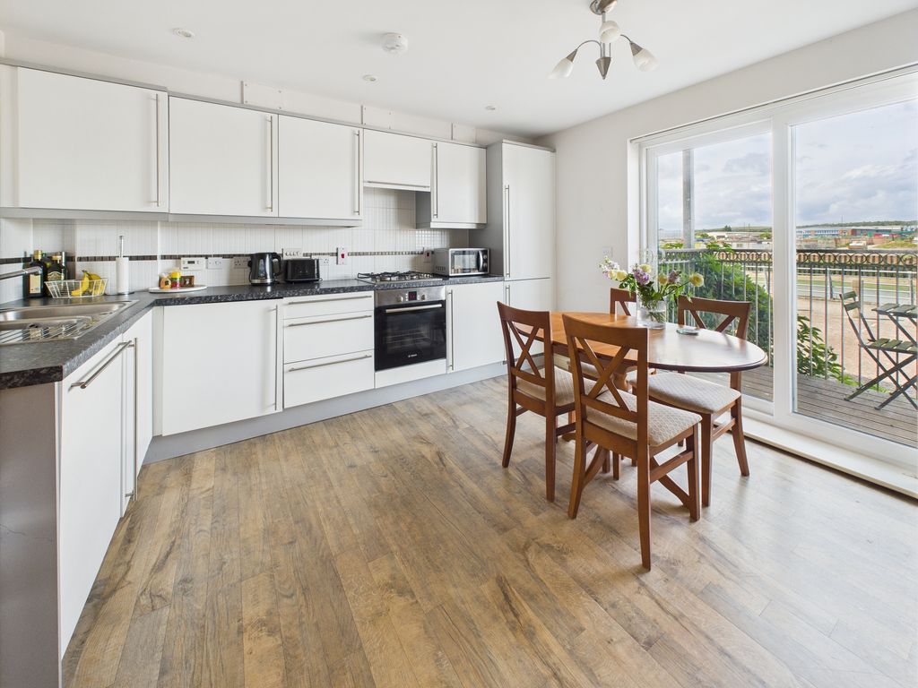 Property photo 3 of 7 Open Plan Kitchen
