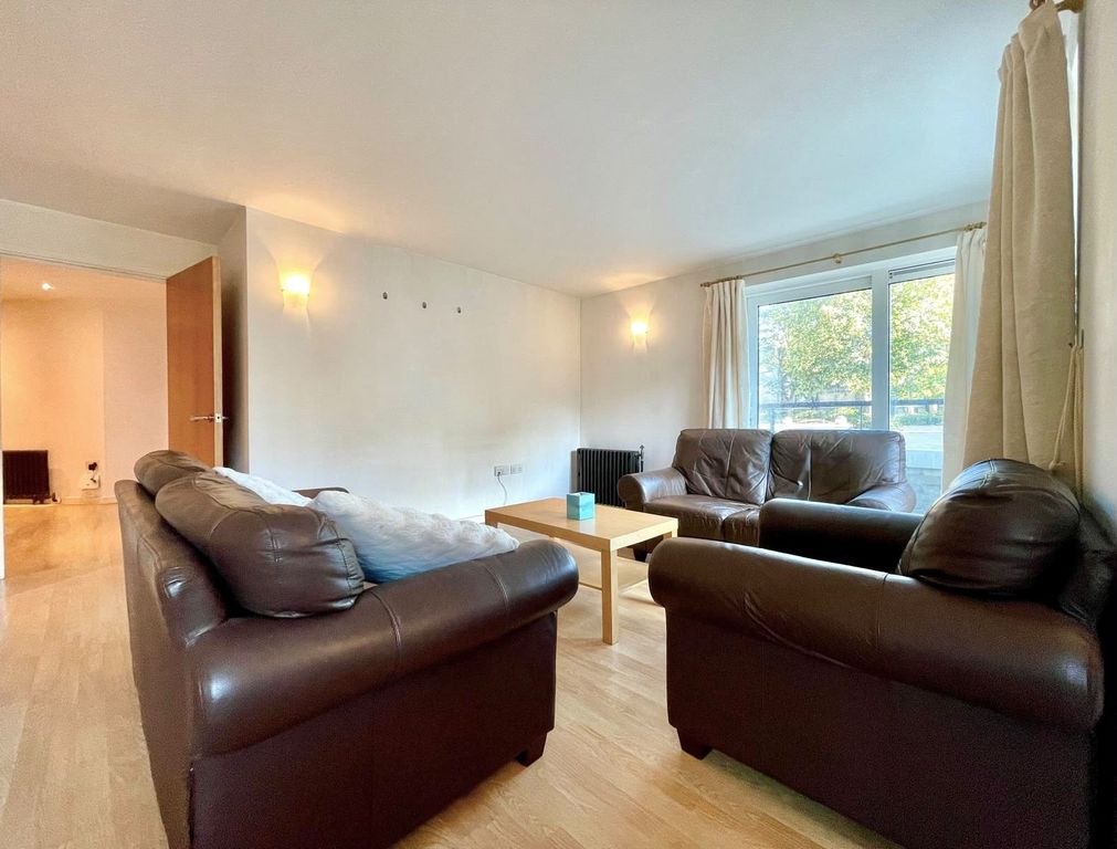 Property photo 3 of 15 Gallery