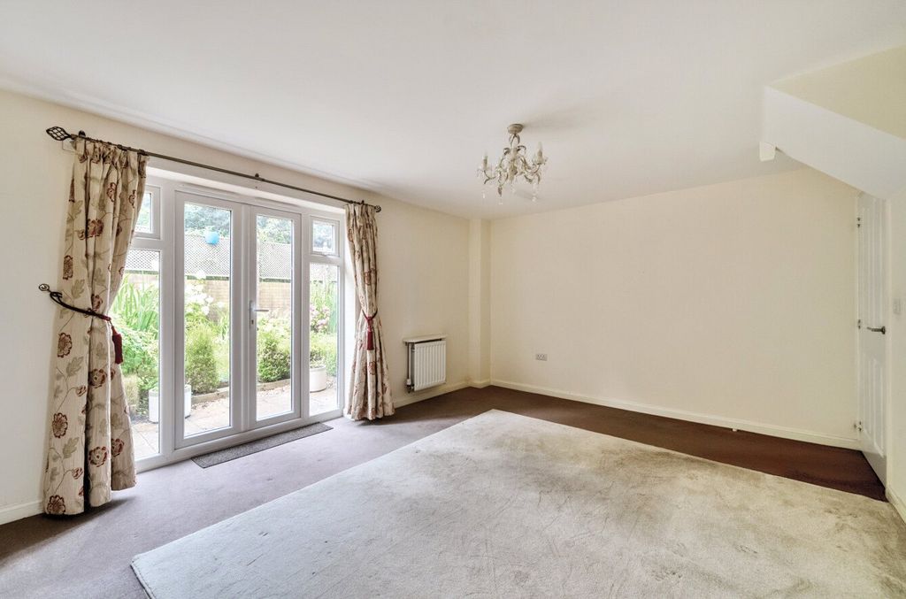 Property photo 3 of 17 Picture No. 11
